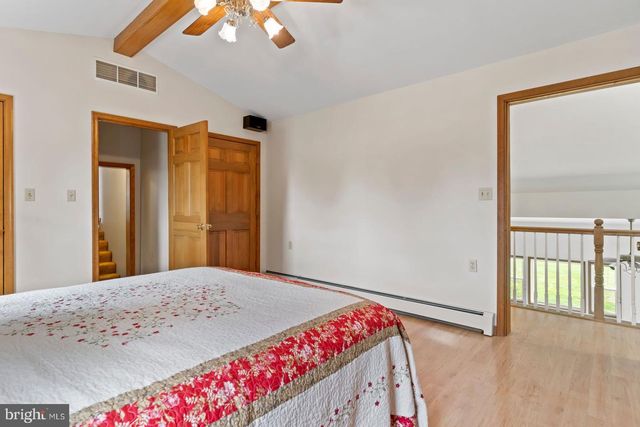 924 W TRINDLE ROAD, Mechanicsburg, PA 17055