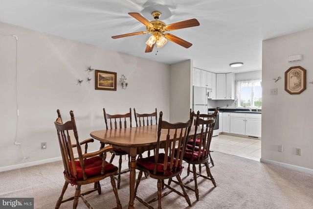 924 W TRINDLE ROAD, Mechanicsburg, PA 17055