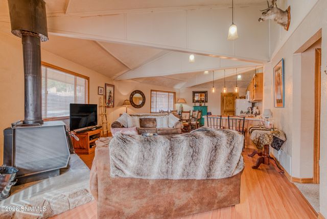 201 Morgan Drive, Ruidoso, NM 88345