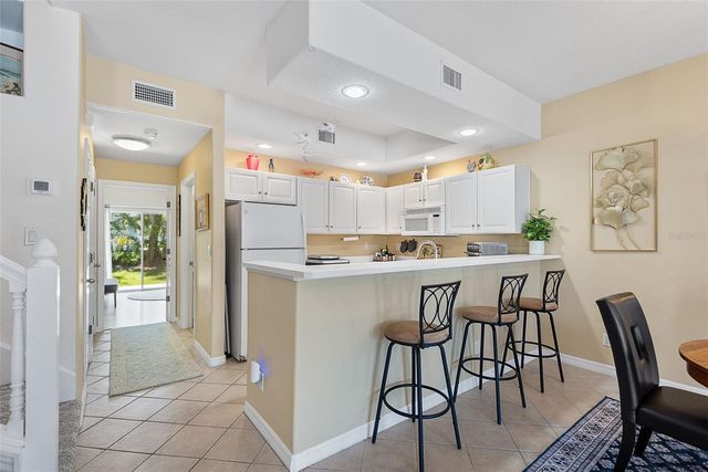 100 PALM HARBOR PARKWAY 10, Palm Coast, FL 32137