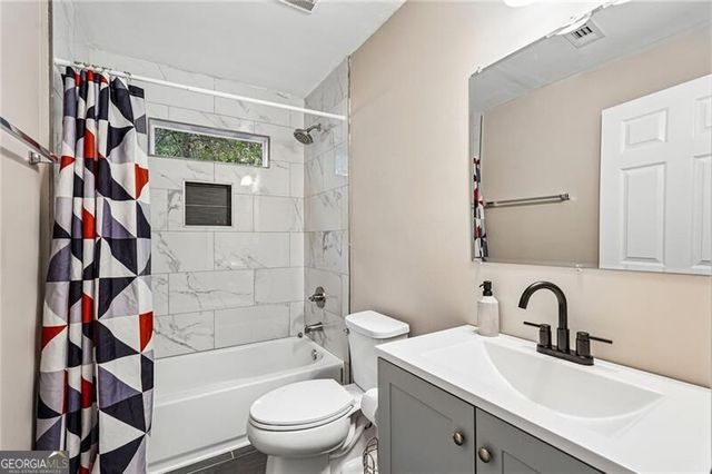 665 S Eugenia Place NW, Atlanta, GA 30318