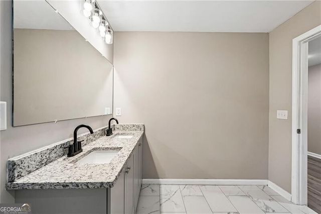 665 S Eugenia Place NW, Atlanta, GA 30318