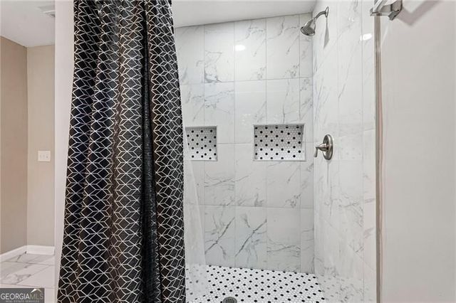 665 S Eugenia Place NW, Atlanta, GA 30318