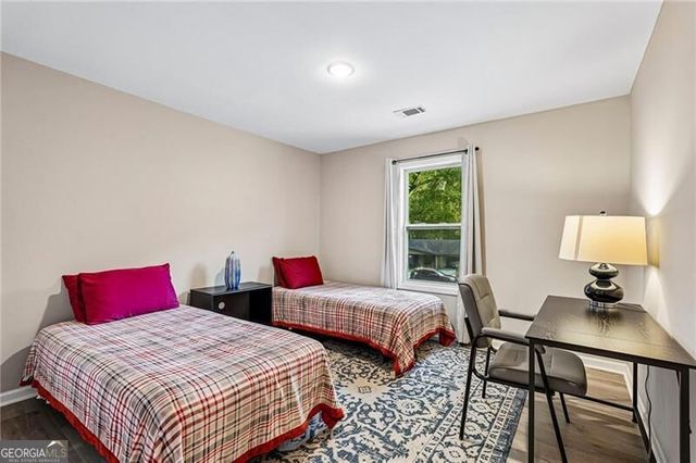 665 S Eugenia Place NW, Atlanta, GA 30318
