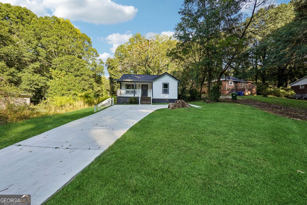 665 S Eugenia Place NW, Atlanta, GA 30318 — photo 2