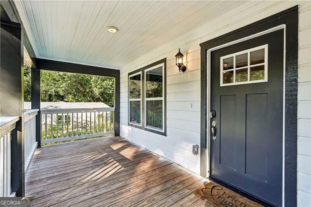 665 S Eugenia Place NW, Atlanta, GA 30318 — photo 4