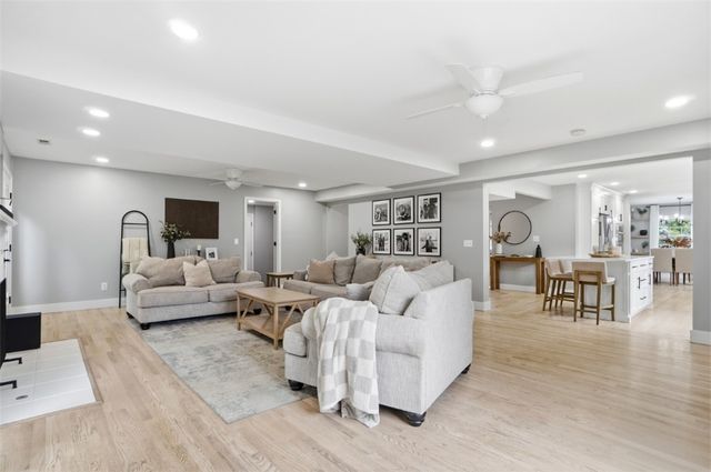 8755 Meadowview Drive, West Chester, OH 45069
