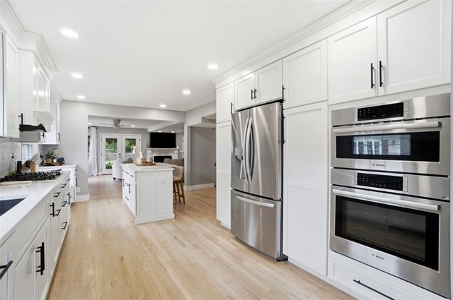 8755 Meadowview Drive, West Chester, OH 45069