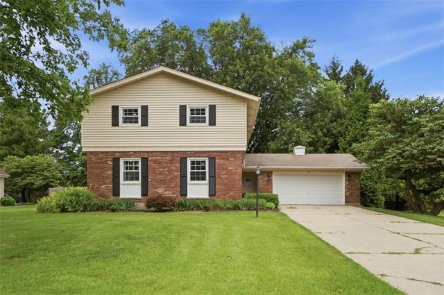 8755 Meadowview Drive, West Chester, OH 45069