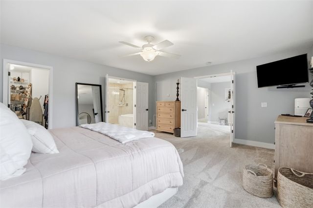 8755 Meadowview Drive, West Chester, OH 45069