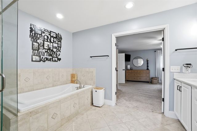 8755 Meadowview Drive, West Chester, OH 45069