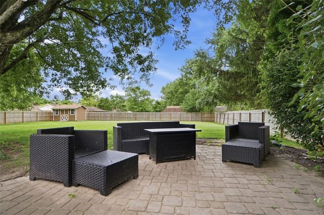 8755 Meadowview Drive, West Chester, OH 45069