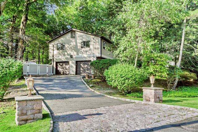 15 Balmoral Drive, Spring Valley, NY 10977
