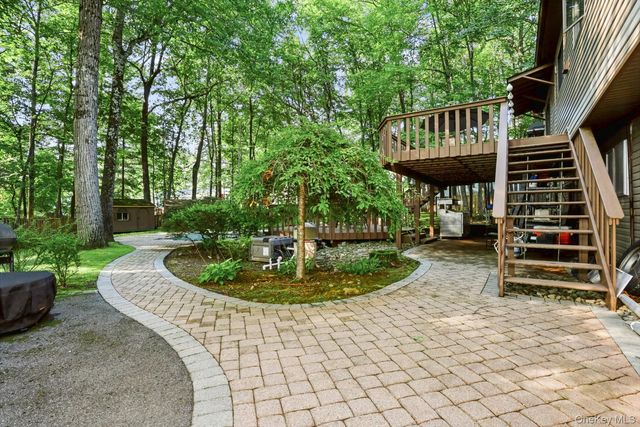 15 Balmoral Drive, Spring Valley, NY 10977