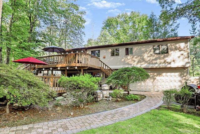 15 Balmoral Drive, Spring Valley, NY 10977