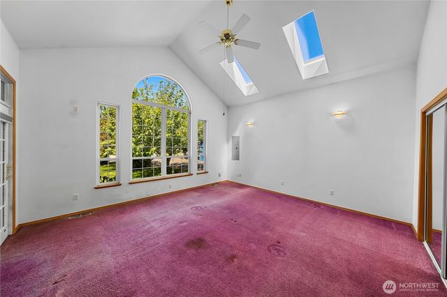 4077 Tarte Rd, Blaine, WA 98230