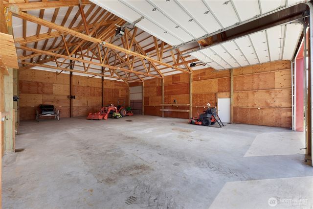 4077 Tarte Rd, Blaine, WA 98230