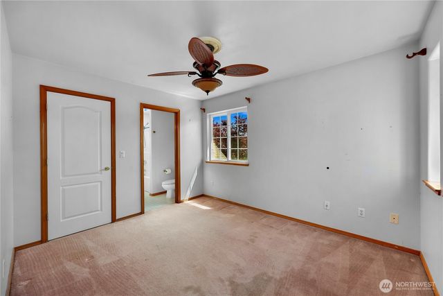 4077 Tarte Rd, Blaine, WA 98230