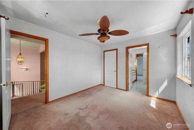 4077 Tarte Rd, Blaine, WA 98230