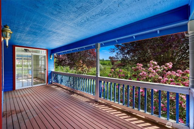 4077 Tarte Rd, Blaine, WA 98230