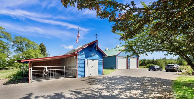 4077 Tarte Rd, Blaine, WA 98230