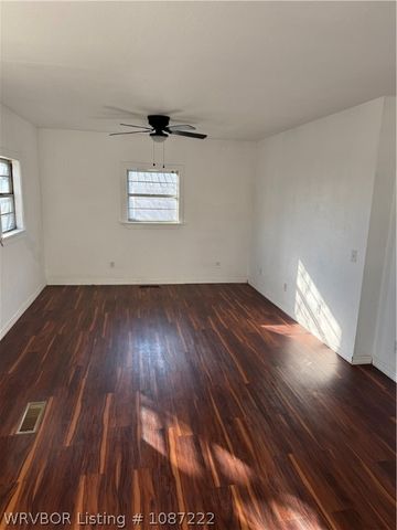 110 Vine Avenue, Sallisaw, OK 74955