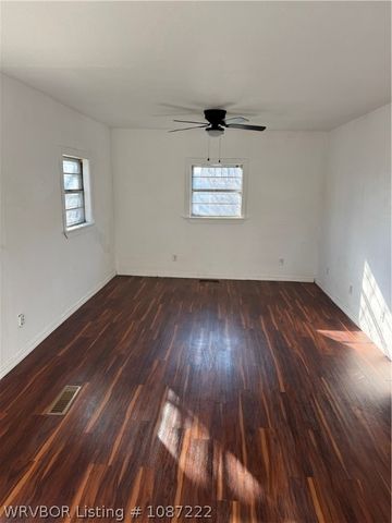 110 Vine Avenue, Sallisaw, OK 74955