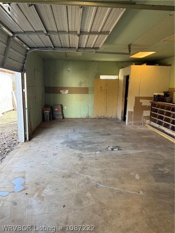 110 Vine Avenue, Sallisaw, OK 74955