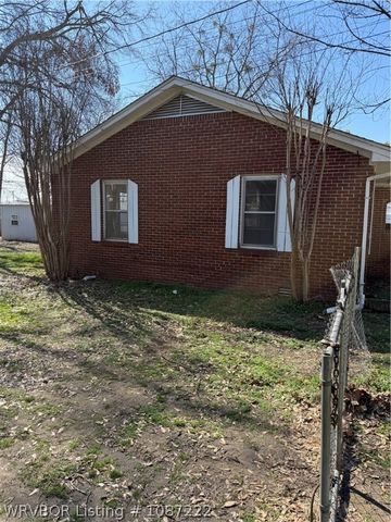 110 Vine Avenue, Sallisaw, OK 74955