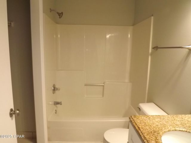 2712 Oak Hammock Drive, Panama City, FL 32401