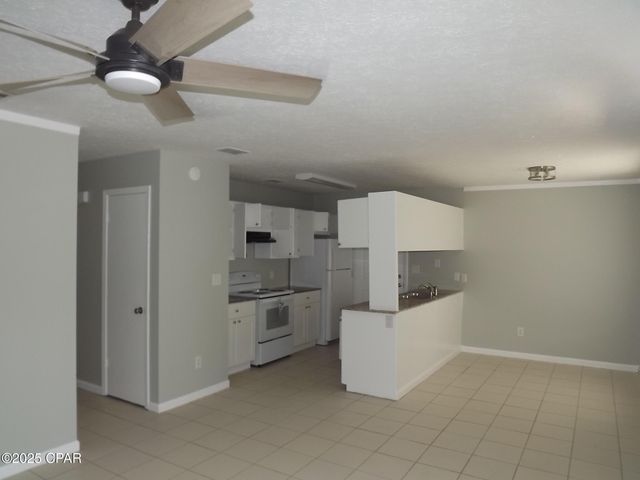 2712 Oak Hammock Drive, Panama City, FL 32401