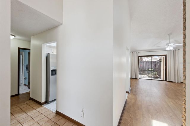 121 FEATHER EDGE LOOP 5E, Lake Mary, FL 32746