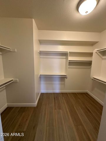 4121 W YUKON Drive, Glendale, AZ 85308