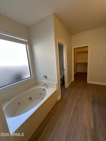 4121 W YUKON Drive, Glendale, AZ 85308