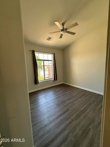 4121 W YUKON Drive, Glendale, AZ 85308