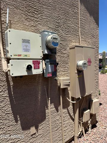 4121 W YUKON Drive, Glendale, AZ 85308