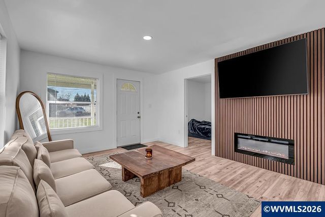 1095 Candlewood Dr NE, Keizer, OR 97303