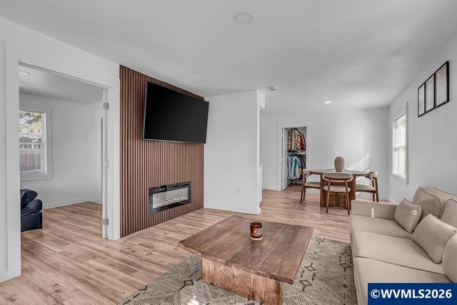 1095 Candlewood Dr NE, Keizer, OR 97303