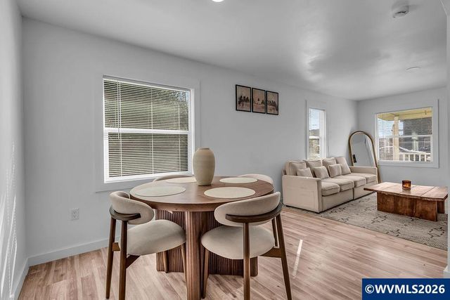 1095 Candlewood Dr NE, Keizer, OR 97303