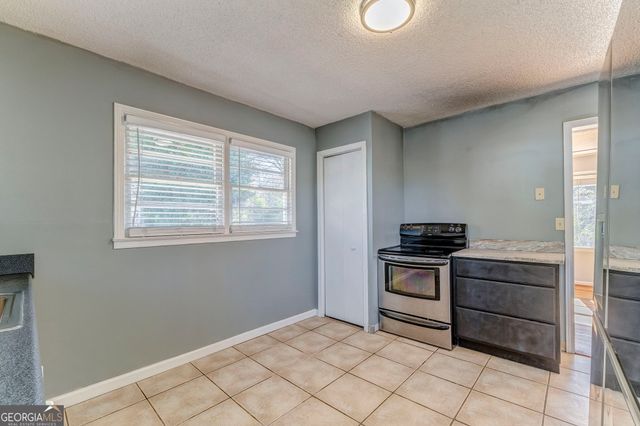 1407 E 2nd Avenue SE, Rome, GA 30161