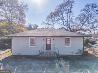 1407 E 2nd Avenue SE, Rome, GA 30161