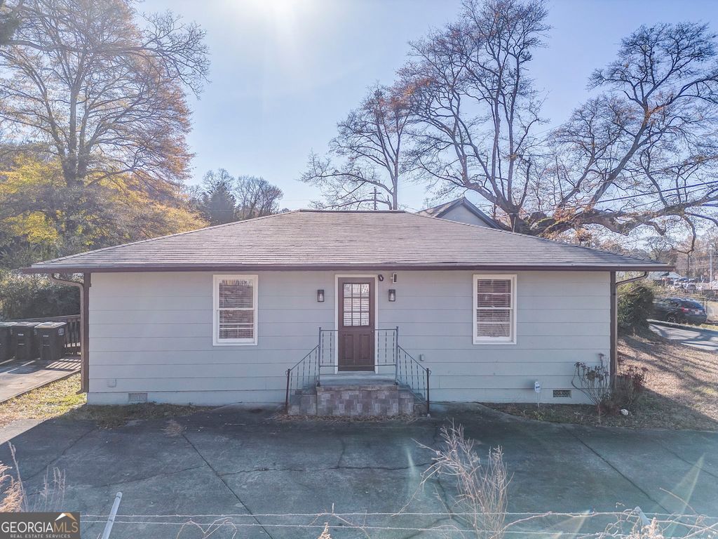 1407 E 2nd Avenue SE, Rome, GA 30161