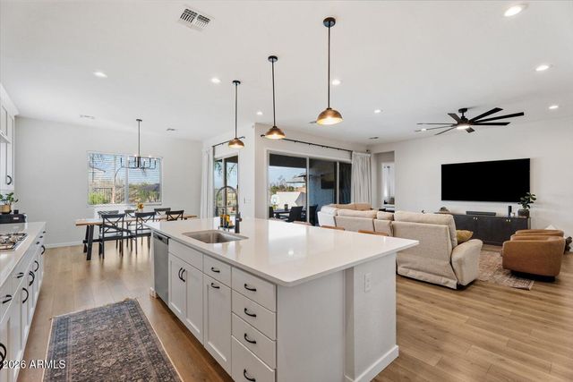 10508 S 48TH Glen, Laveen, AZ 85339