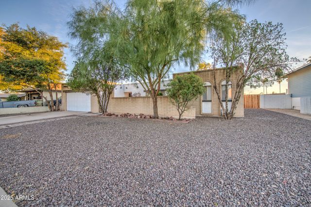 4733 W HAYWARD Avenue, Glendale, AZ 85301