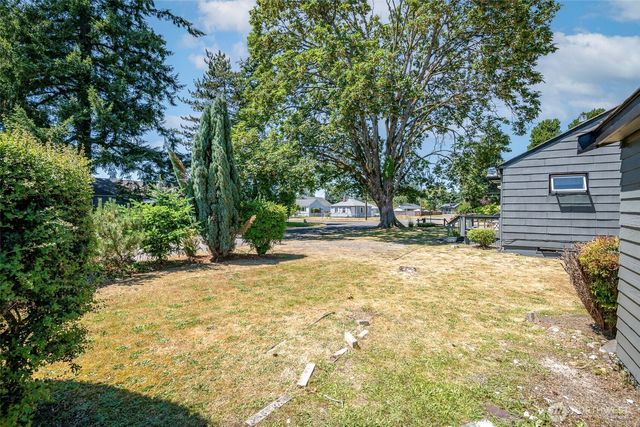 6851 S Gove Street, Tacoma, WA 98409