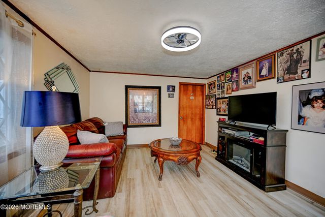 901 Milton Boulevard, Rahway, NJ 07065