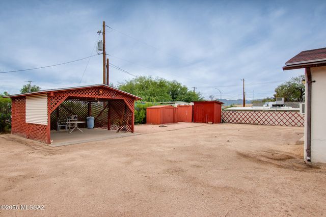 1749 W Higgins Lane, Tucson, AZ 85705