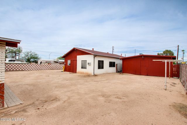 1749 W Higgins Lane, Tucson, AZ 85705