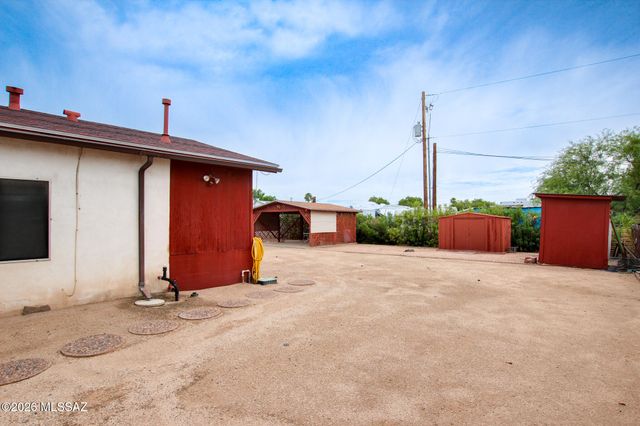 1749 W Higgins Lane, Tucson, AZ 85705