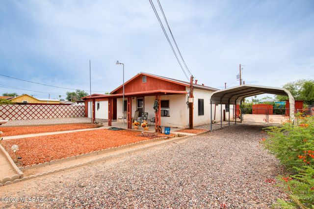 1749 W Higgins Lane, Tucson, AZ 85705